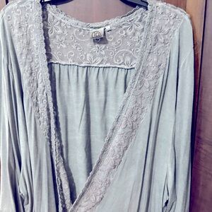 Lace trimmed T-Shirt Cardigan